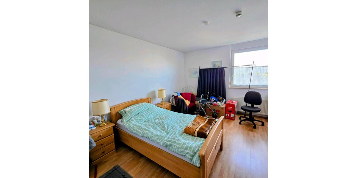 Etagenwohnung Ratingen Tiefenbroich - 2 Zimmer, 72 m&sup2;, 195.000&euro; | Angebot:24109076