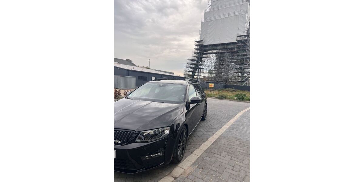 Skoda Octavia 78.100 km 18.800 &euro; Oberhausen 46149