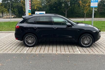 Porsche Cayenne 230.000 km 22.999 € Gelsenkirchen 45896