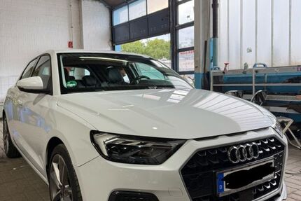 Audi A1 88.000 km 19.499 € Oberhausen 46149
