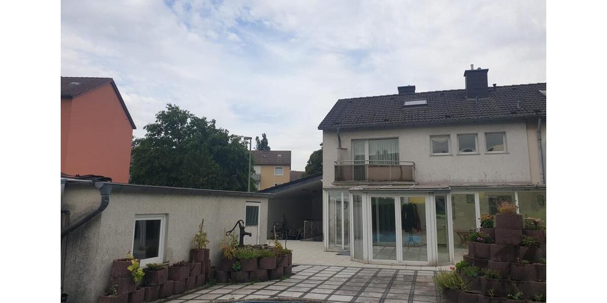 Preiswertes Rheienendhaus in Duisburg Beeckerwerth zu verkaufen 4 zimmer