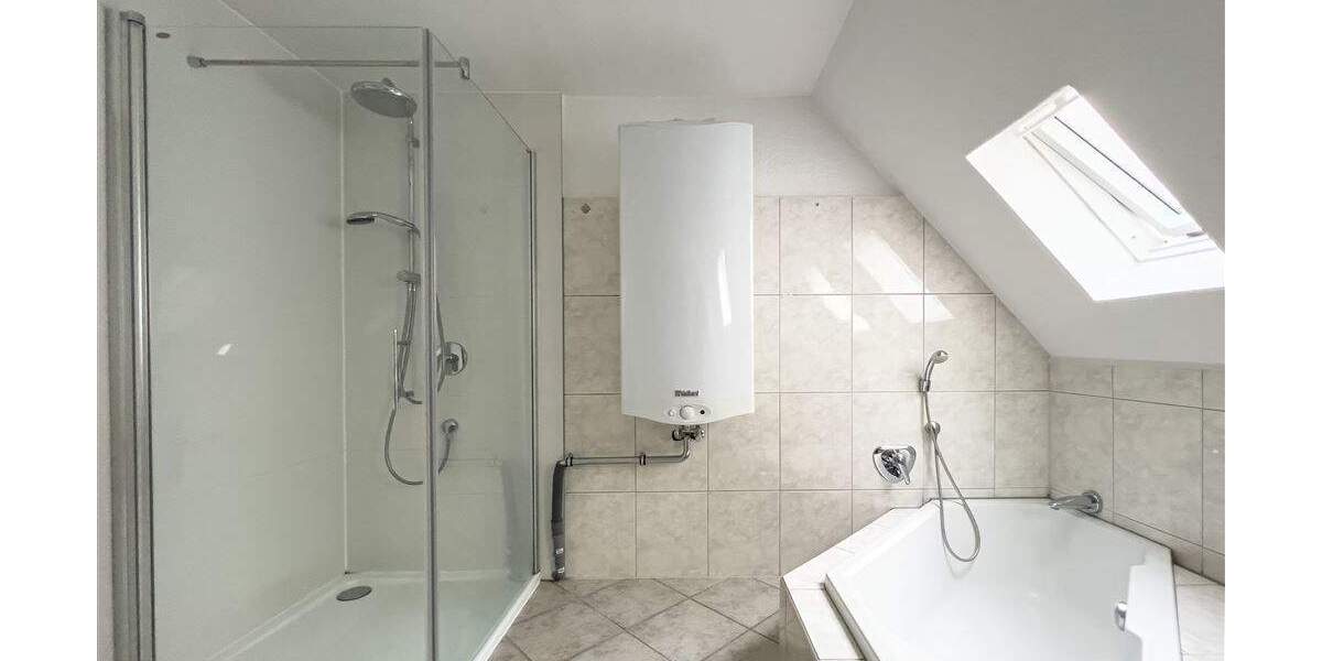 Etagenwohnung Meerbusch Büderich - 2 Zimmer, 75 m&sup2;, 1.100&euro; | Angebot:25474537