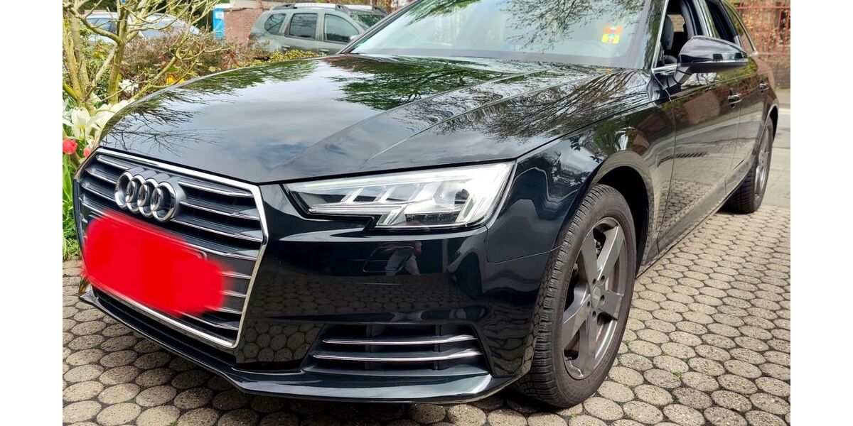 Audi A4 177.000 km 16.800 &euro; Düsseldorf 40221