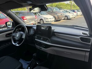 Suzuki Swift Comfort CVT Hybrid +Totw+Navi+RCAm+LED+ 4.678 km 21.450 &euro; Meerbusch 40667