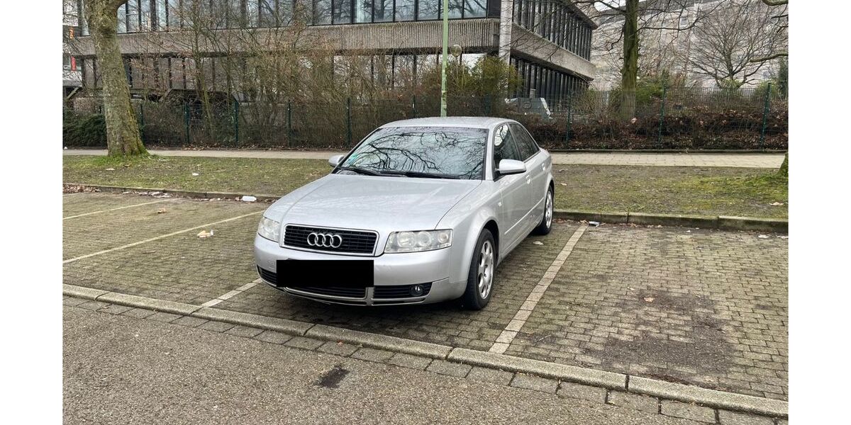 Audi A4 219.000 km 1.500 &euro; Essen 45355