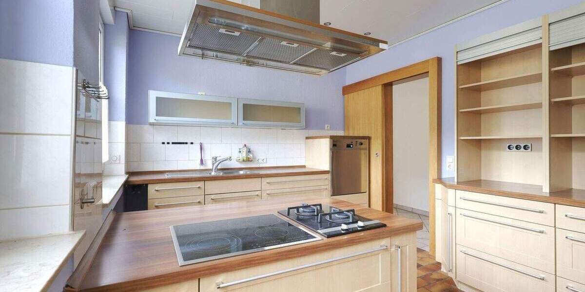 Bungalow Duisburg Alt-Homberg - 7 Zimmer, 190 m&sup2;, 595.000&euro; | Angebot:25716922