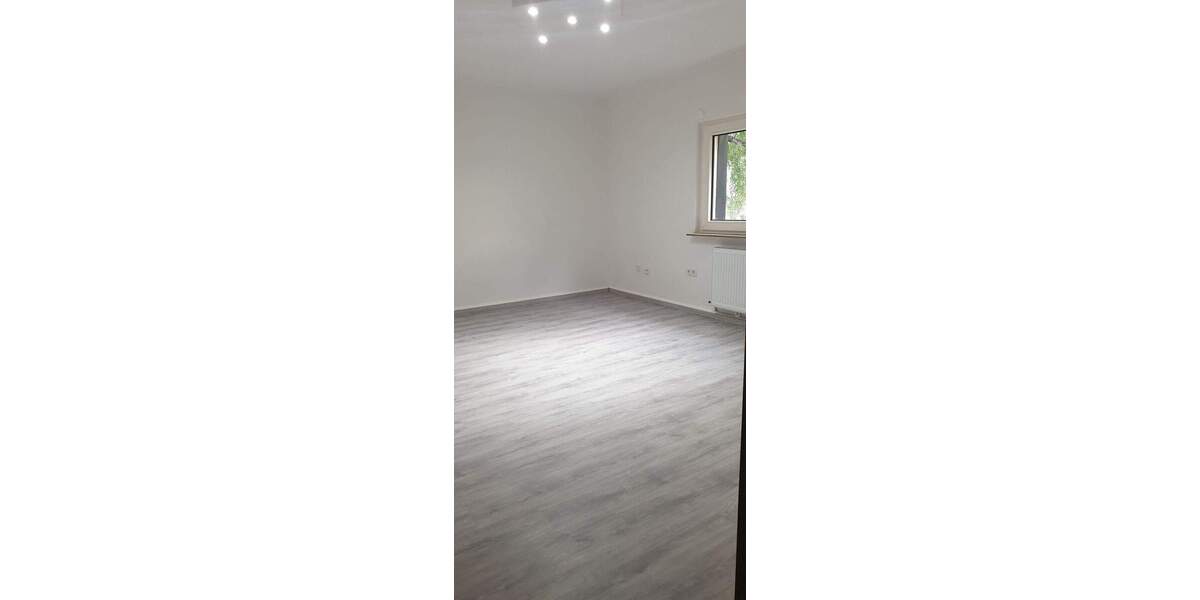 Etagenwohnung Bochum Riemke - 3 Zimmer, 98 m&sup2;, 833&euro; | Angebot:24808355