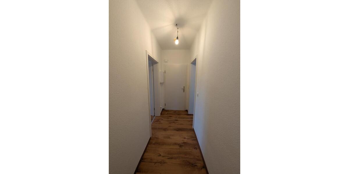 ~ Tolle Etagenwohnung + renoviert + ruhige Lage nah am Kanal ~ 2 zimmer