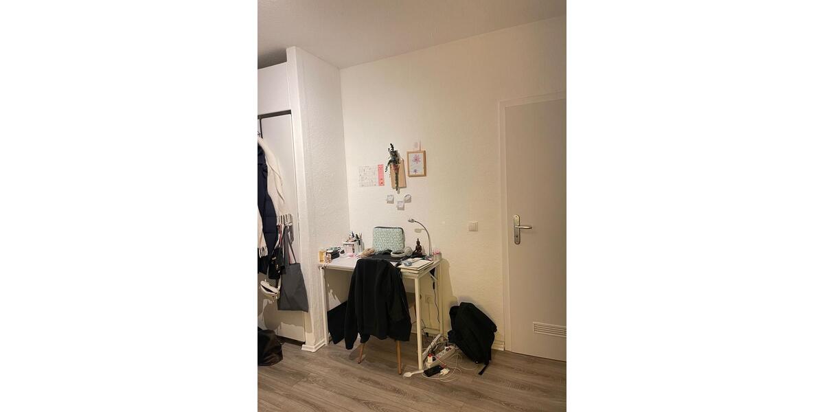 Etagenwohnung Düsseldorf Stadtmitte - 1 Zimmer, 15 m&sup2;, 628&euro; | Angebot:25317696