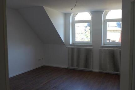Wohnung Düsseldorf Stadtbezirk 7 - 4 Zimmer, 96 m&sup2;, 1.200&euro; | Angebot:25478974