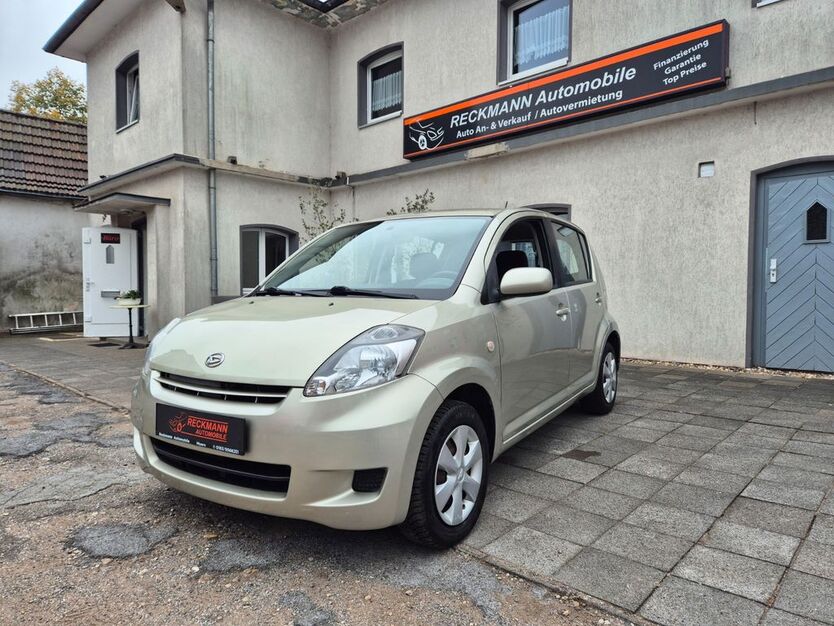 Daihatsu Sirion 56.000 km 4.695 € Moers 47441