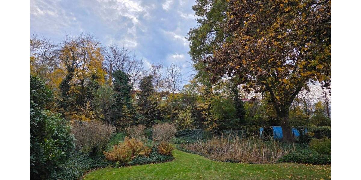 Geräumiges Familienhaus in Krefeld DießemLehmheide mit sonniger Terrasse 7 zimmer