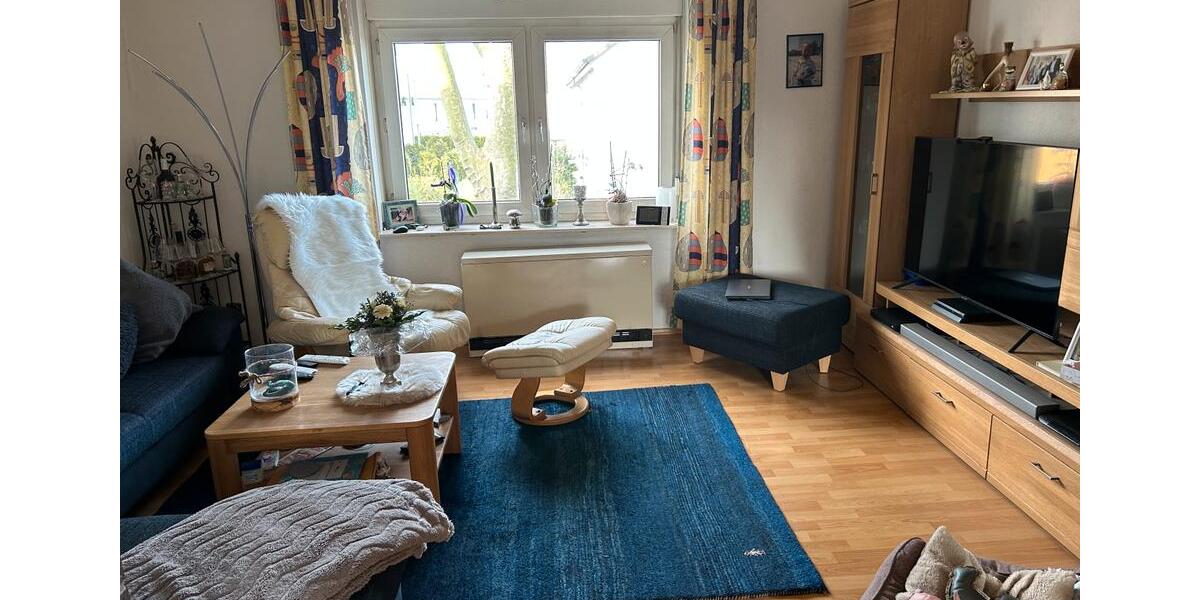 Gepflegtes Vier-Familienhaus in Duisburg Meiderich Haus Stadtpark 16 zimmer