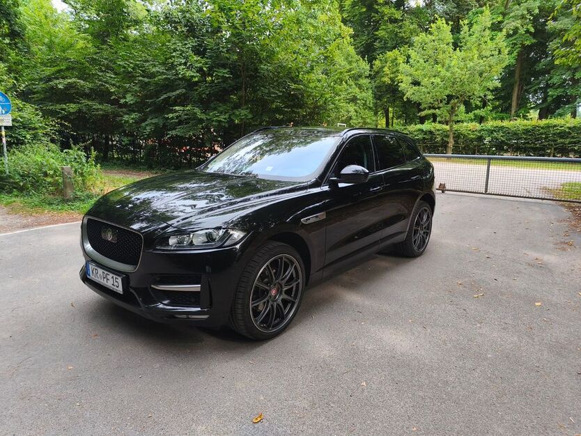 Jaguar F-Pace 88.000 km 22.999 € Krefeld 47802