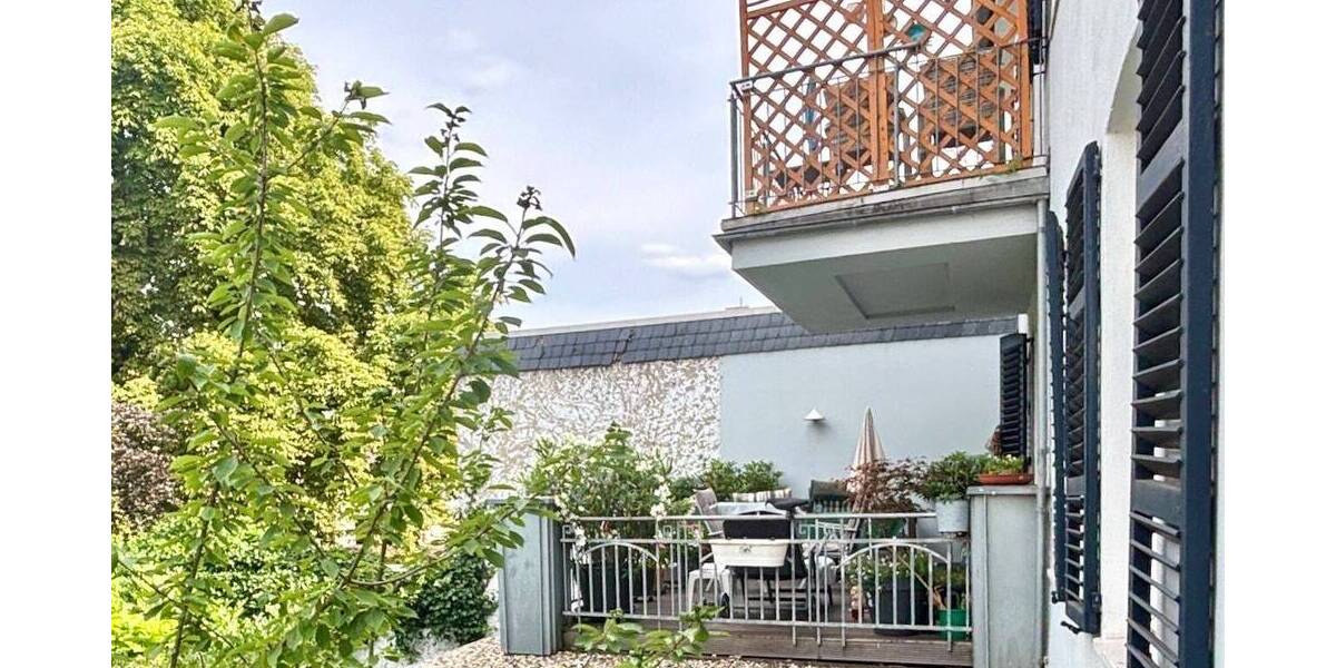 Repräsentatives Wohn- und Geschäftshaus aus der Gründerzeit in Krefeld-Uerdingen 1 zimmer