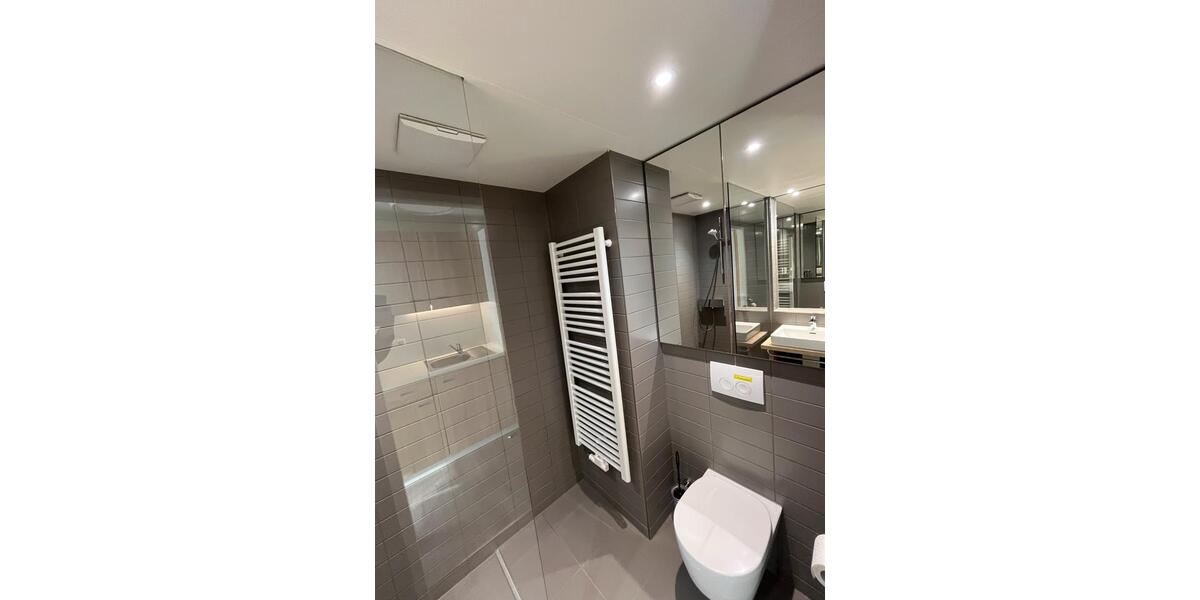 Etagenwohnung Essen Stadtkern - 1 Zimmer, 19 m&sup2;, 445&euro; | Angebot:25433407