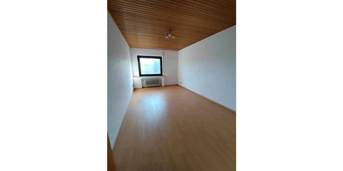 Reihenhaus Meerbusch - 4 Zimmer, 130 m&sup2;, 1.850&euro; | Angebot:24983748