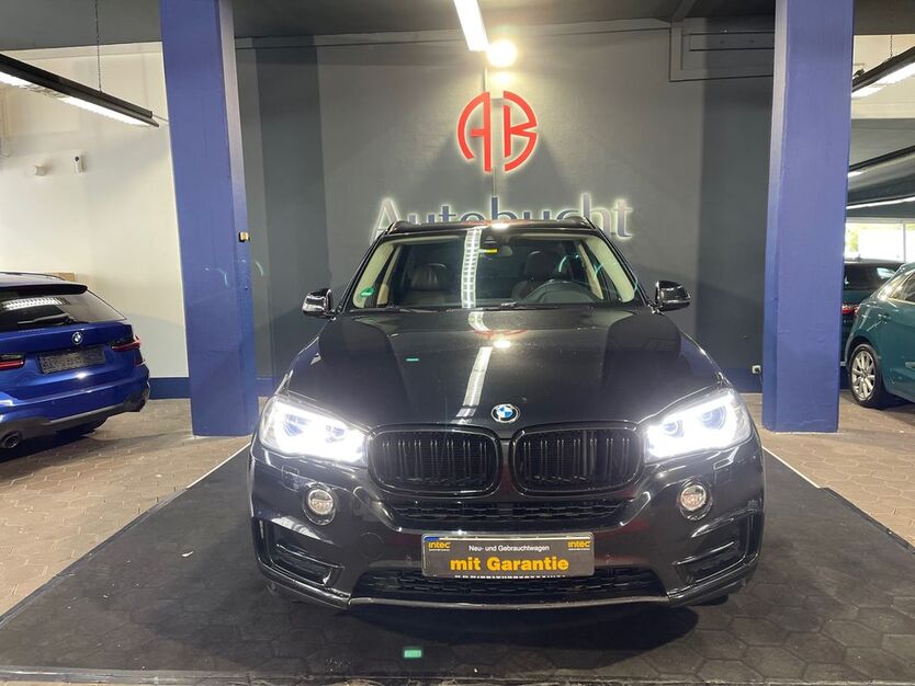 BMW X5 151.000 km 28.999 € Oberhausen 46045