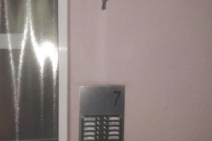 Ruhige Wohnung mit Balkon zu vermieten 2 zimmer