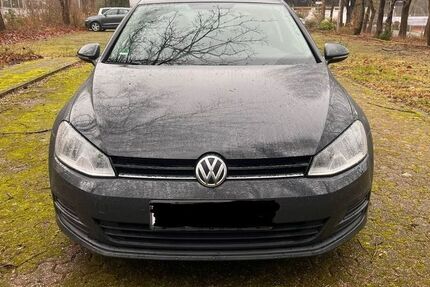 VW Golf 147.000 km 6.700 &euro; Essen 45307