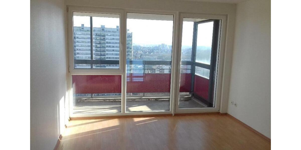 Barrierearm: 3 Zimmer-Wohnung mit Balkon und Traumaussicht!!! 3 zimmer