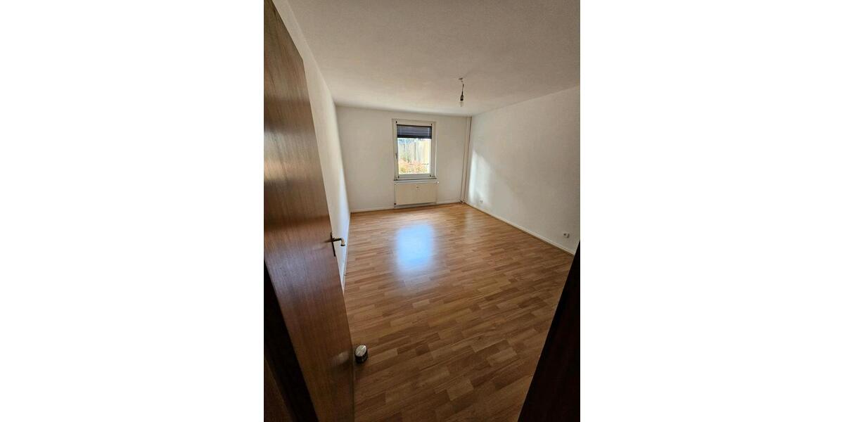 Erdgeschoßwohnung Oberhausen Osterfeld - 2 Zimmer, 37 m&sup2;, 380&euro; | Angebot:26336398