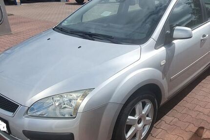 Ford Focus 157.138 km 6.000 &euro; erkrath 40699