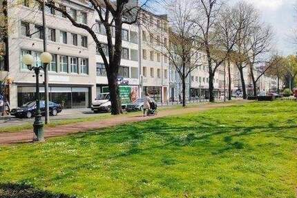 Krefeld-City, Ostwall 71 - 2 Zimmer-Wohnung im 5.OG mit 2 Balkonen und Aufzug für max. 2 Personen zum zeitnahen Einzug !! 2 zimmer