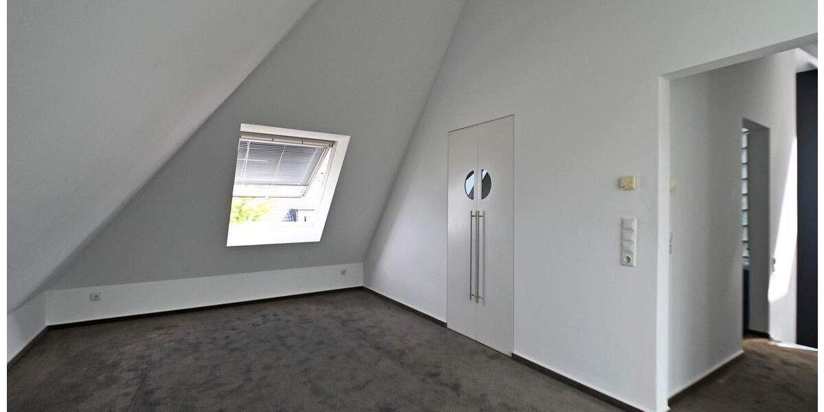 Etagenwohnung Essen Bredeney - 2 Zimmer, 105 m&sup2;, 475.000&euro; | Angebot:24820610