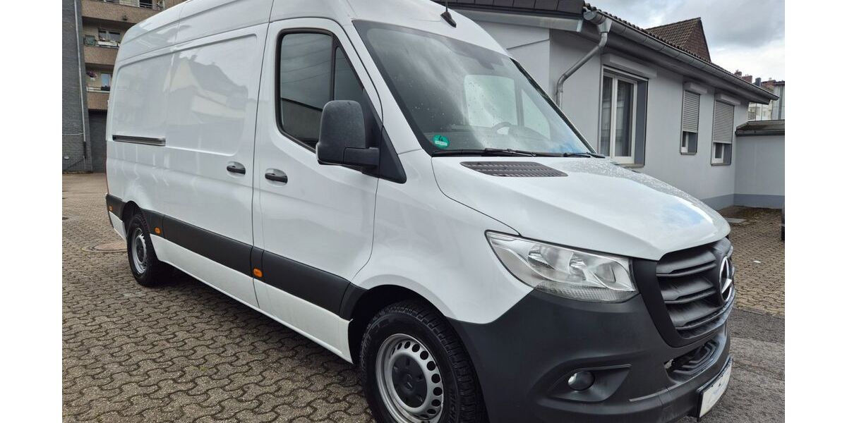Mercedes-Benz Sprinter 200.000 km 18.390 &euro; Düsseldorf 40591