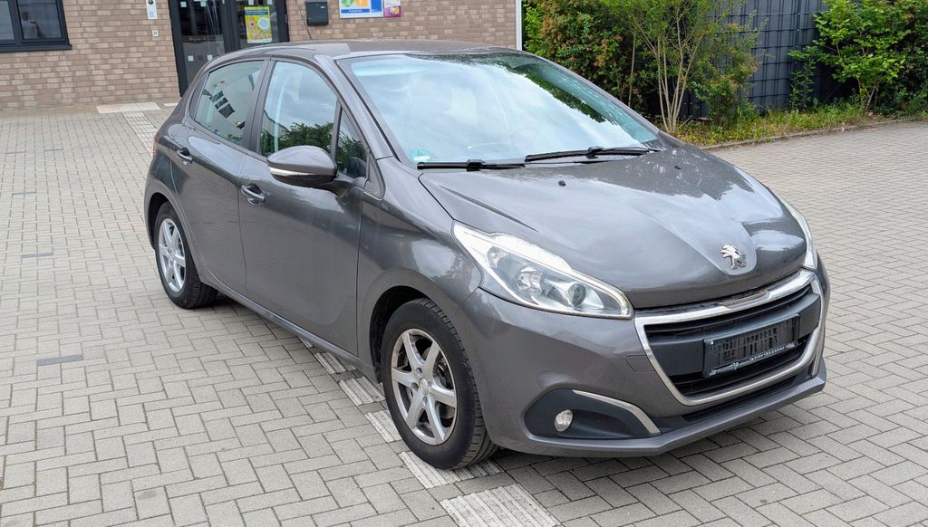 Peugeot 208 63.000 km 8.600 &euro; Herne 44649
