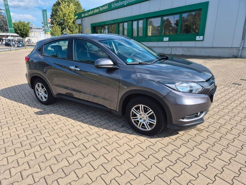 Honda HR-V 73.000 km 15.500 € Essen 45143