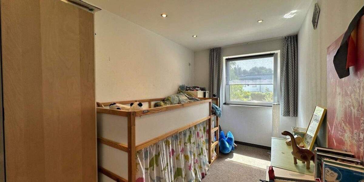 Reihenendhaus Heiligenhaus Mitte - 5 Zimmer, 117 m&sup2;, 329.000&euro; | Angebot:24377512