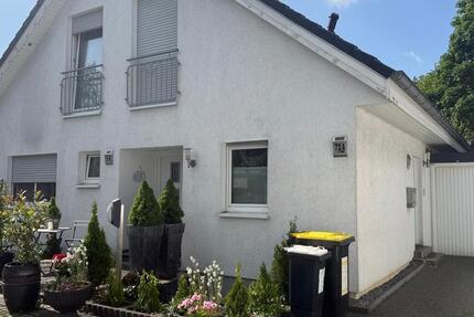 Wohnung Duisburg Duisburg-Mitte - 2.5 Zimmer, 65 m&sup2;, 189.000&euro; | Angebot:26815438