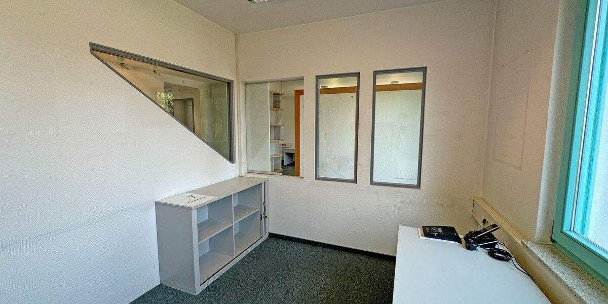 Gewerbeobjekt Voerde Holthausen - 7 Zimmer, 140 m&sup2;, 390.000&euro; | Angebot:25154929