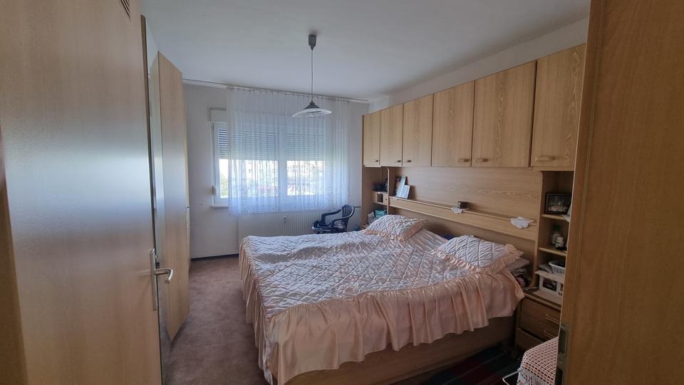 Etagenwohnung Duisburg Rheinhausen - 2.5 Zimmer, 48 m&sup2;, 370&euro; | Angebot:26152441