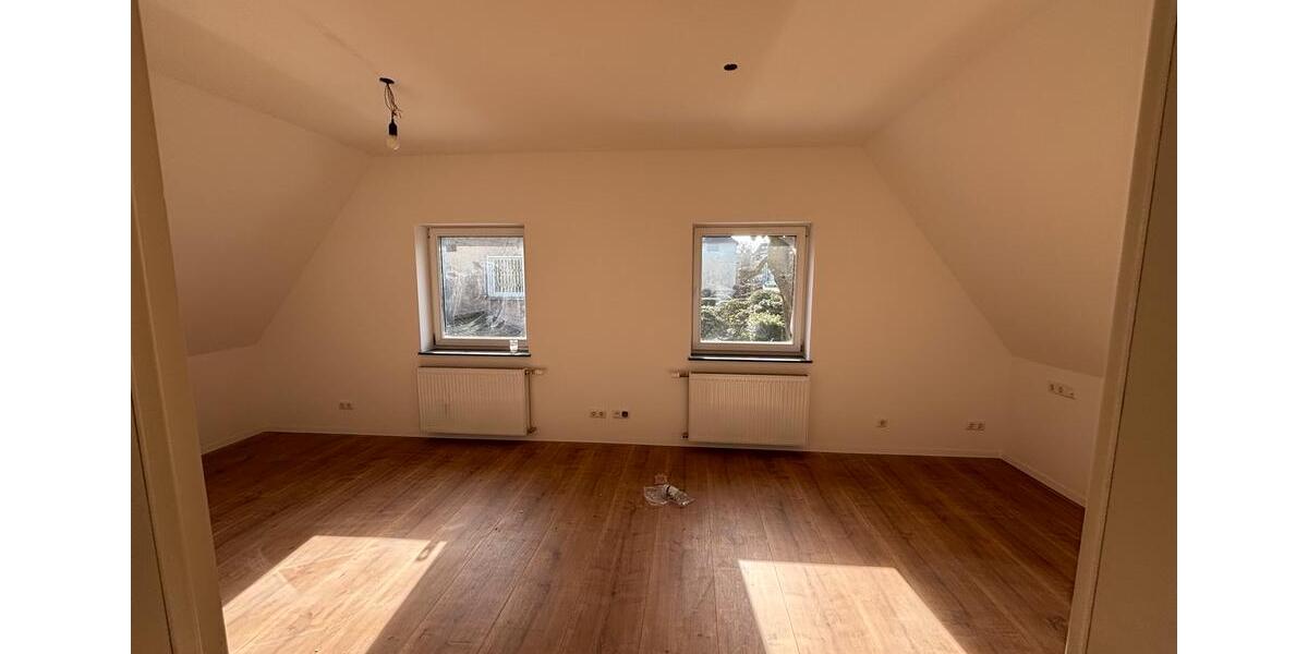 Doppelhaushälfte Mülheim an der Ruhr Menden-Holthausen - 3 Zimmer, 105 m&sup2;, 1.900&euro; | Angebot:25268694