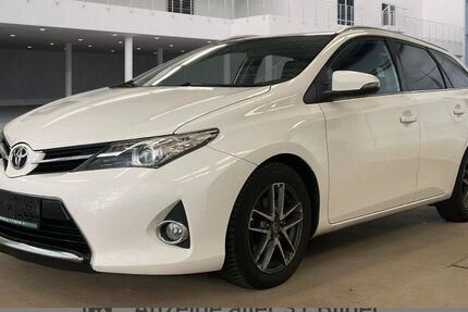 Toyota Auris 210.000 km 5.999 € Dinslaken 46537