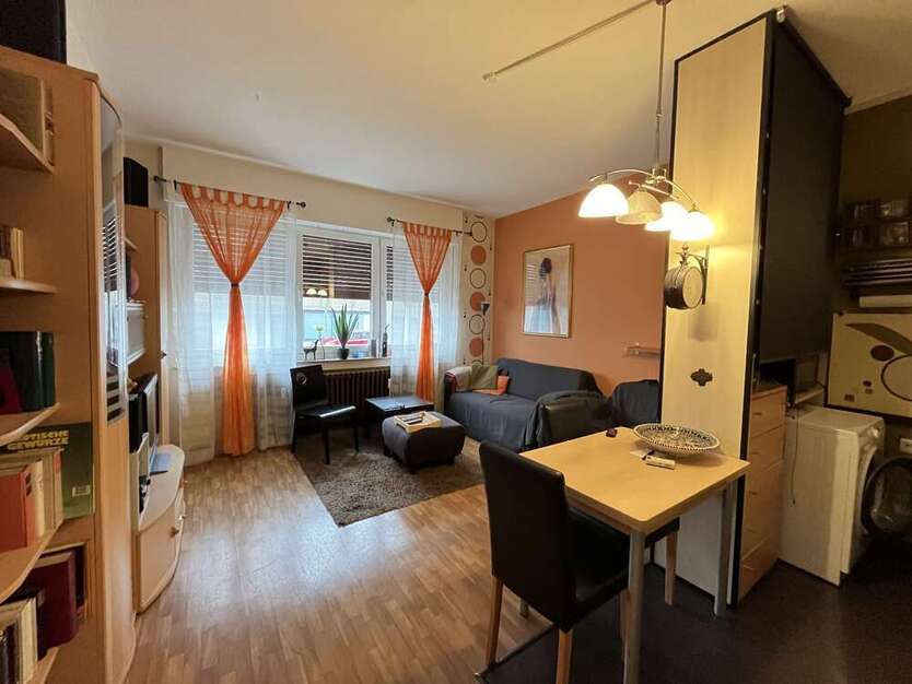 Wohnung zum Kaufen in Düsseldorf 159.000 € 49.6 m²