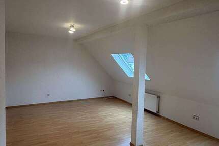 Wohnung Gelsenkirchen Gelsenkirchen-Mitte - 5 Zimmer, 120 m&sup2;, 900&euro; | Angebot:25108238