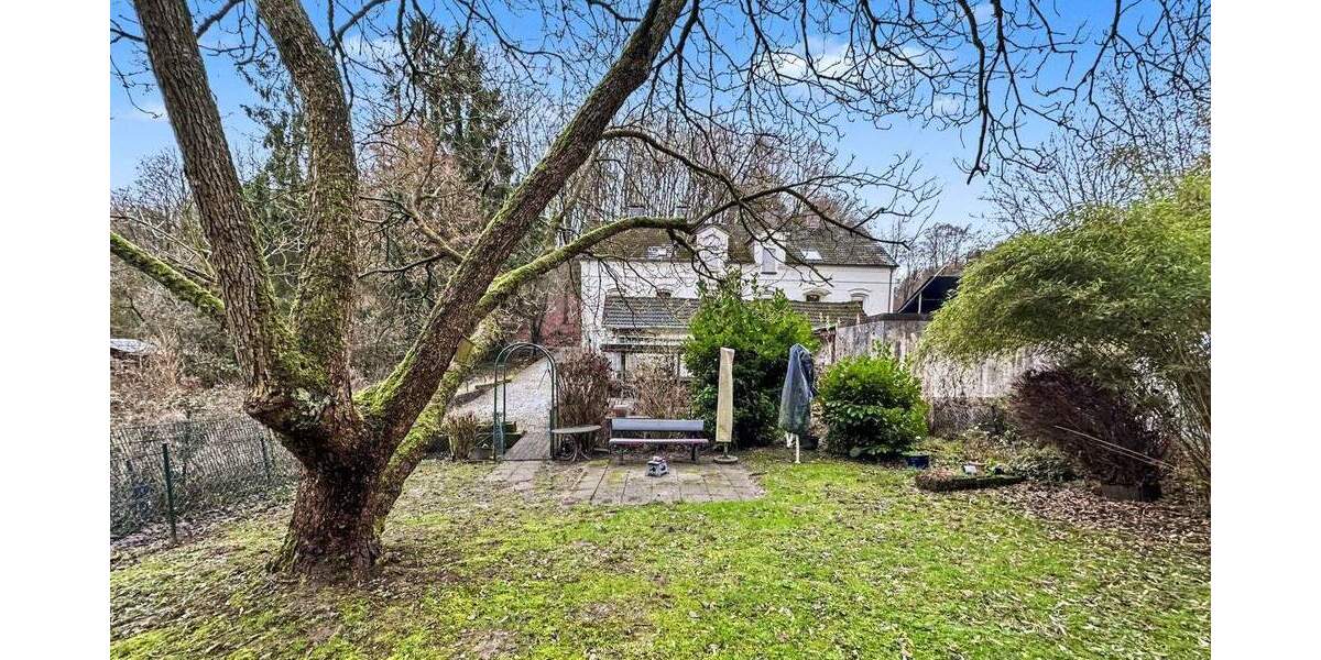 Kleines Haus, große Möglichkeiten - Doppelhaushälfte (ETW) mit Hof & Garten in Wülfrath 3 zimmer