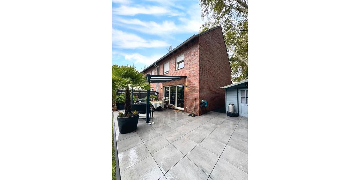 Großzügiges Reihenhaus mit Garten und Garage in Gelsenkirchen 4.5 zimmer