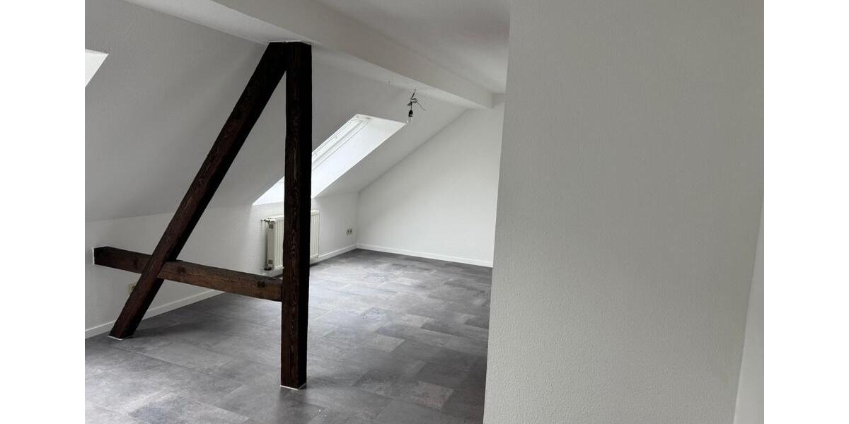 Dachgeschoßwohnung Bottrop - 3 Zimmer, 55 m&sup2;, 560&euro; | Angebot:25146670