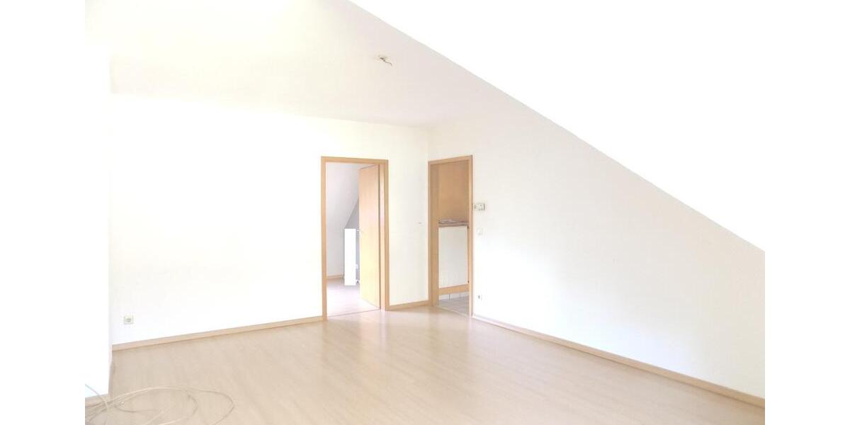 Dachgeschoßwohnung Herne Wanne - 2.5 Zimmer, 51 m&sup2;, 390&euro; | Angebot:25102137