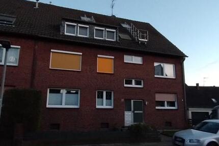 75 qm Dachgeschosswohnung, Einzelgarage und Garten in OB - Heide 3.5 zimmer