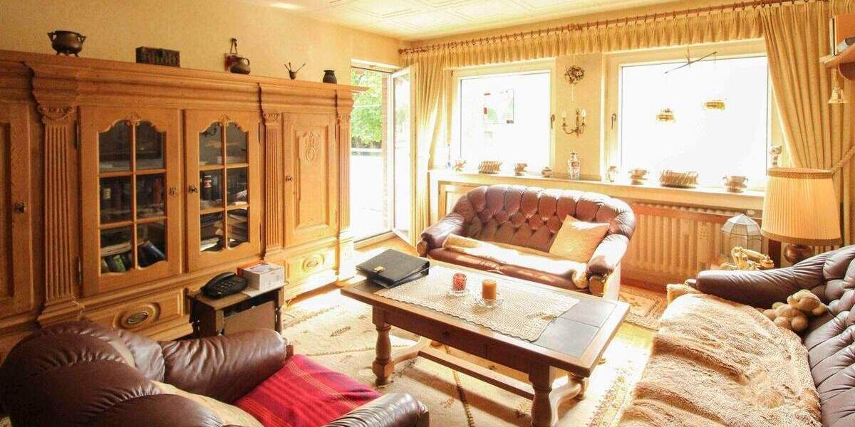 Viel Potenzial: Charmante 3 Zimmerwohnung mit Balkon und eigener Garage in Krefeld - Fischeln 3 zimmer