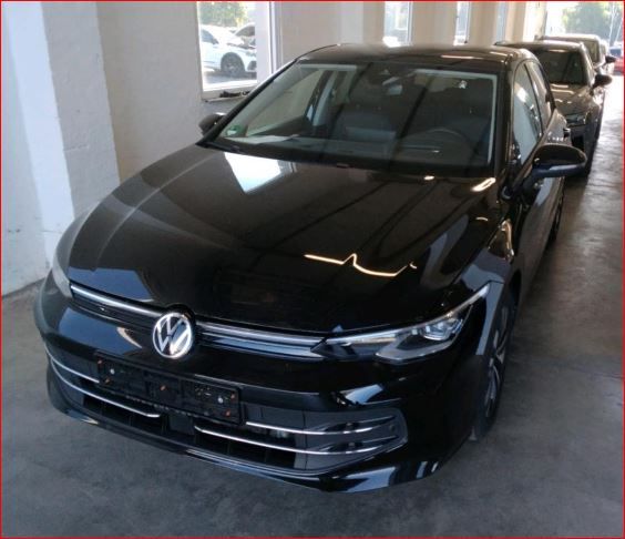 VW Golf 14.100 km 29.890 &euro; Duisburg 47178