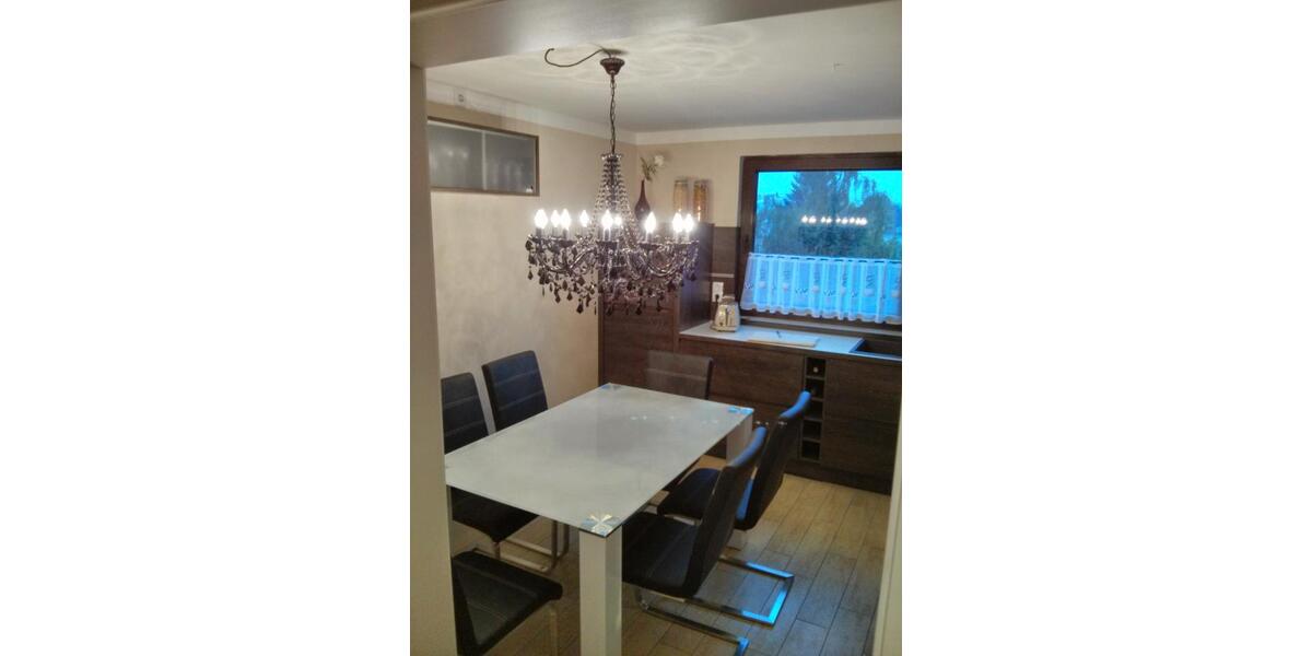 Gemütliche Dachgeschosswohnung 2.5 zimmer