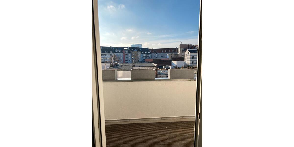 Etagenwohnung Düsseldorf Pempelfort - 2 Zimmer, 65 m&sup2;, 1.950&euro; | Angebot:26399838