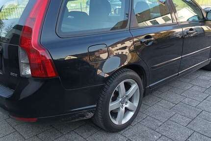 Volvo V50 245.000 km 4.500 &euro; Bochum 44797